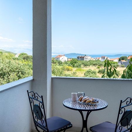 Apartmani Livaja Plano Екстериор снимка