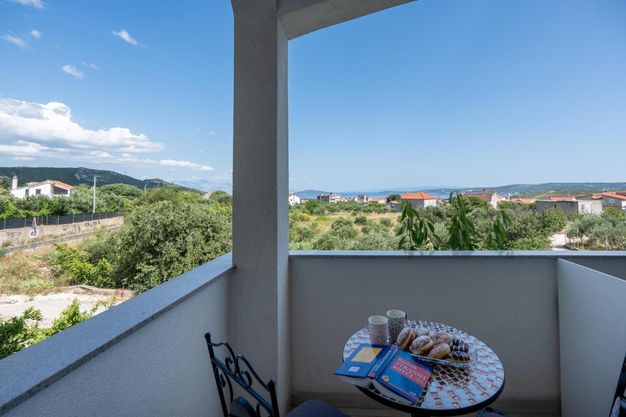 Apartmani Livaja Plano Екстериор снимка