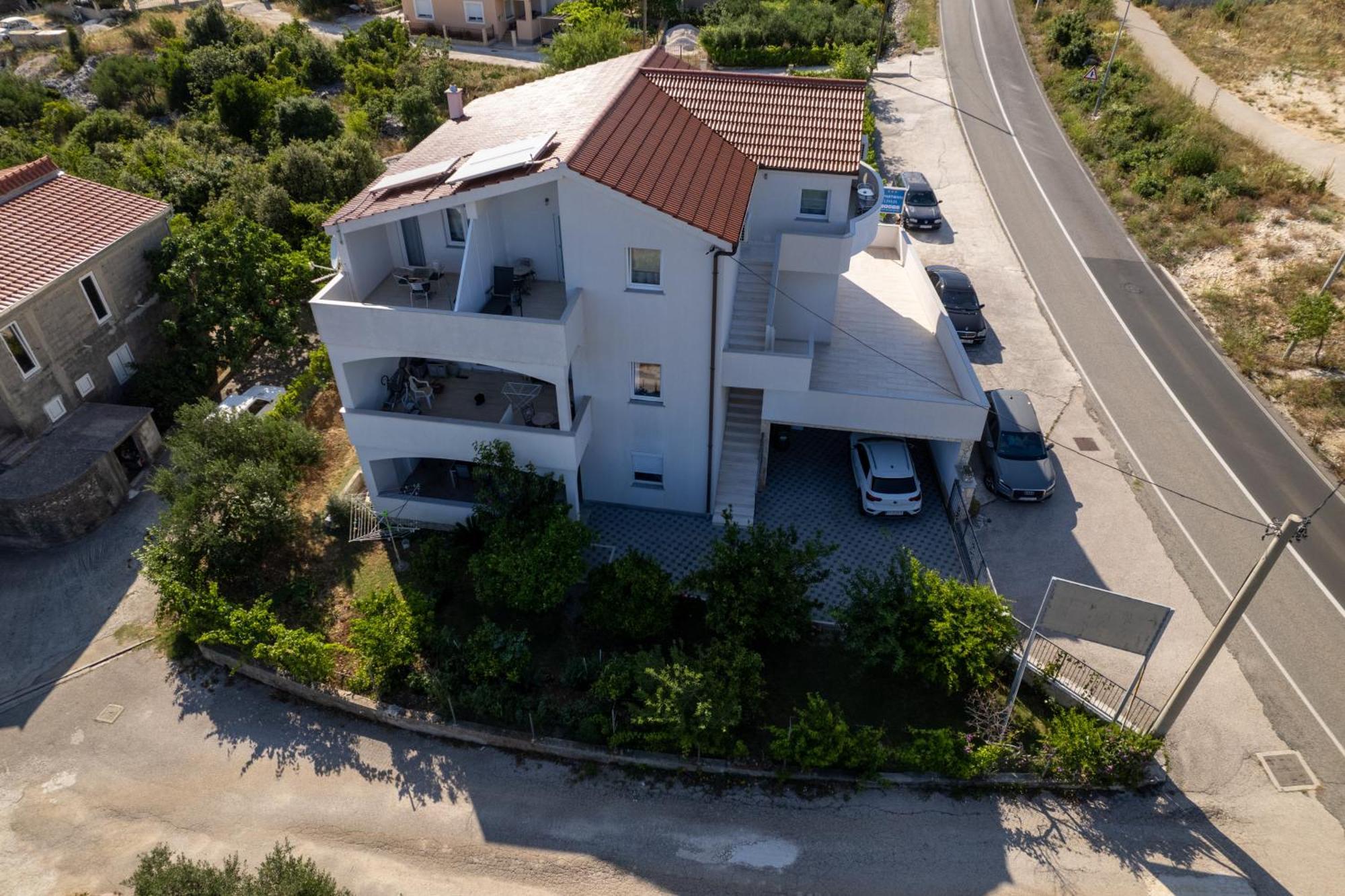Apartmani Livaja Plano Екстериор снимка