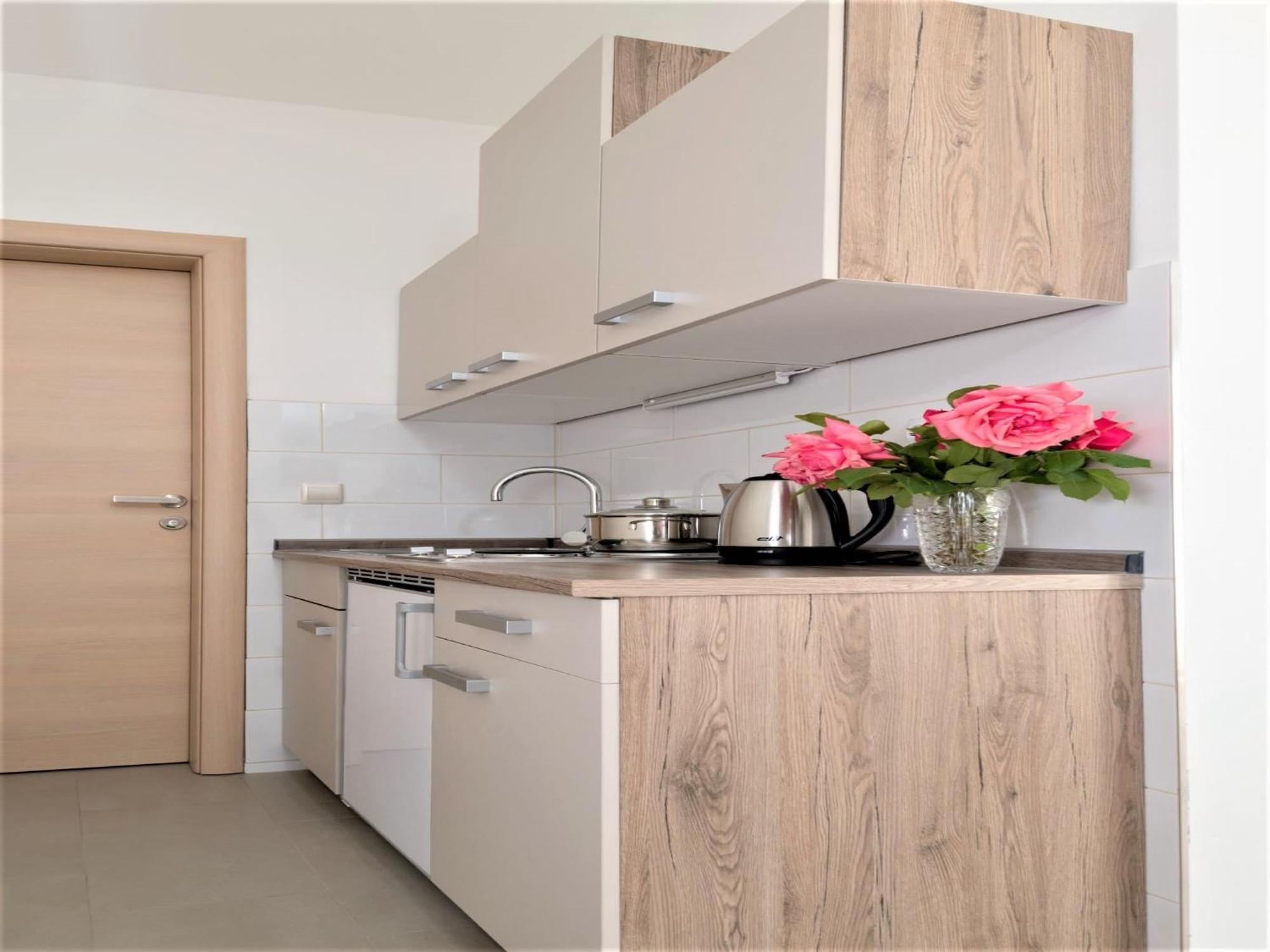 Apartmani Livaja Plano Стая снимка