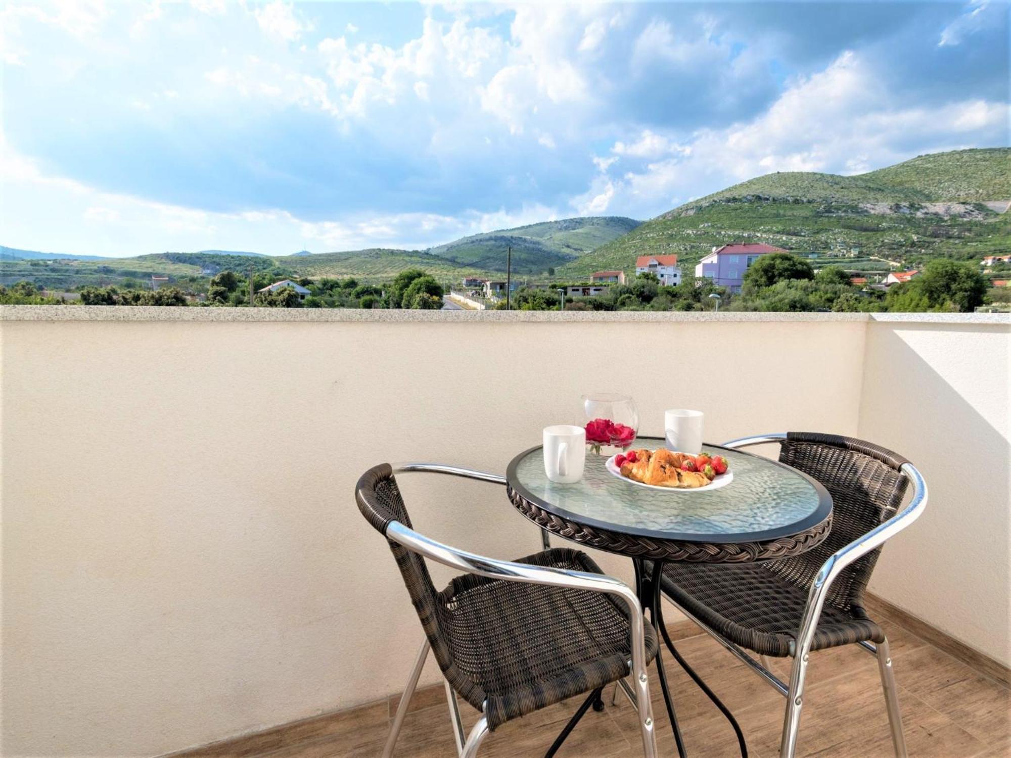 Apartmani Livaja Plano Стая снимка